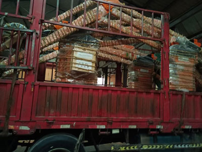 4 sady priemyselných manipulátorov pre ložiská sú pripravené na dodanie do Ruska.